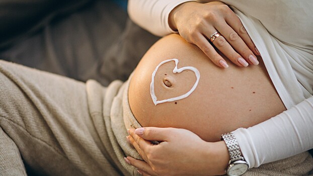 Какой косметикой нельзя пользоваться во время беременности