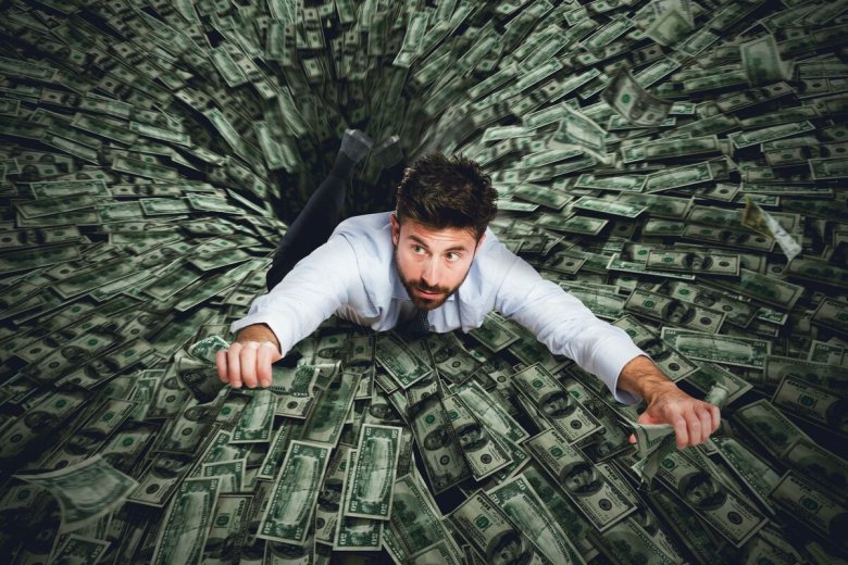 Финансовая дисморфия — как мысли о деньгах разрушают нашу жизнь